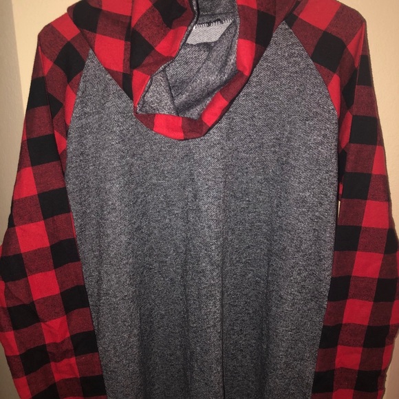 Grey and Plaid Sweater - Picture 2 of 4